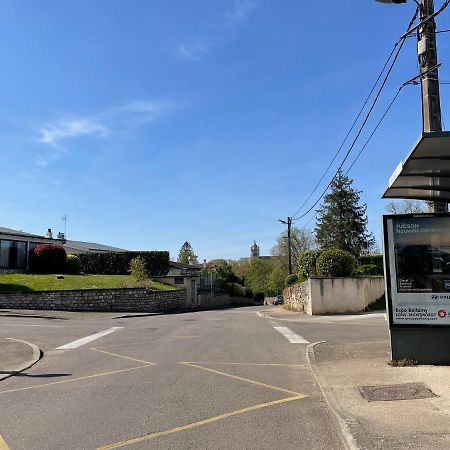 דול Bienvenue Chez Vous "Appartement Classe 2 Etoiles En Rdc Avec Espace Exterieur Et Parking" מראה חיצוני תמונה